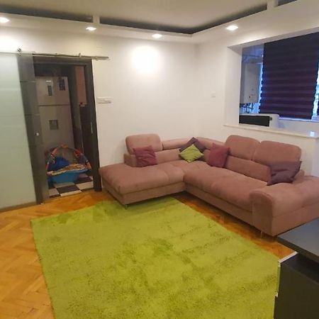 Apartament Modern Piteszti Zewnętrze zdjęcie